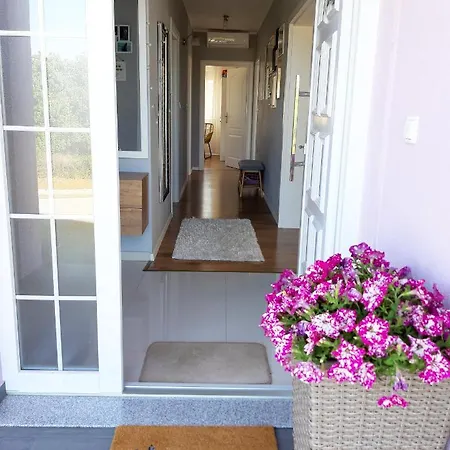 Holiday House Happy Place, Murvica Vila