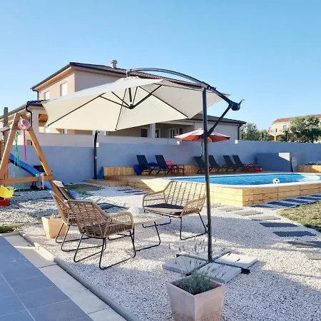 Vila Holiday House Happy Place, Murvica *